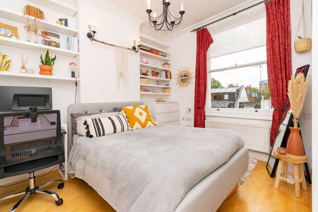 Property photo 3 of 4 Vmlee7