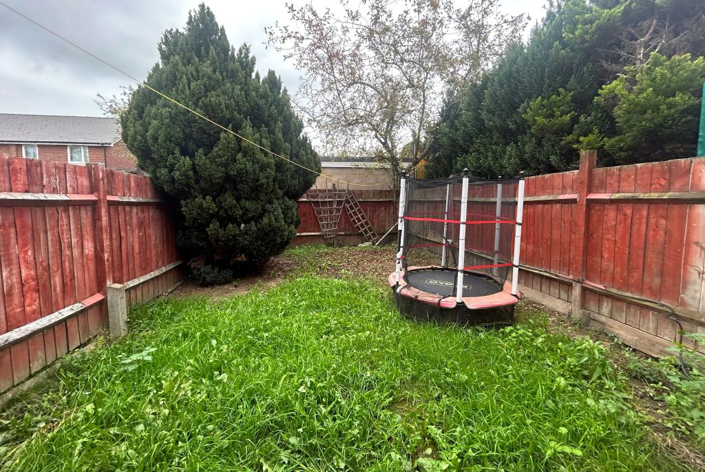 Property photo 3 of 7