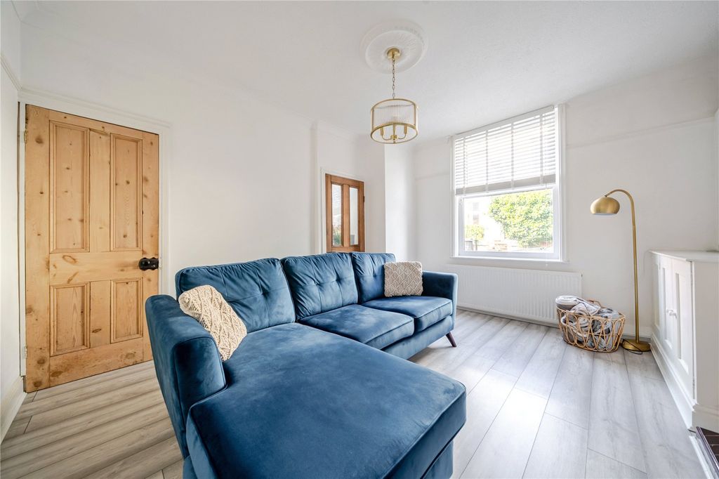 Property photo 2 of 13 Picture No. 09