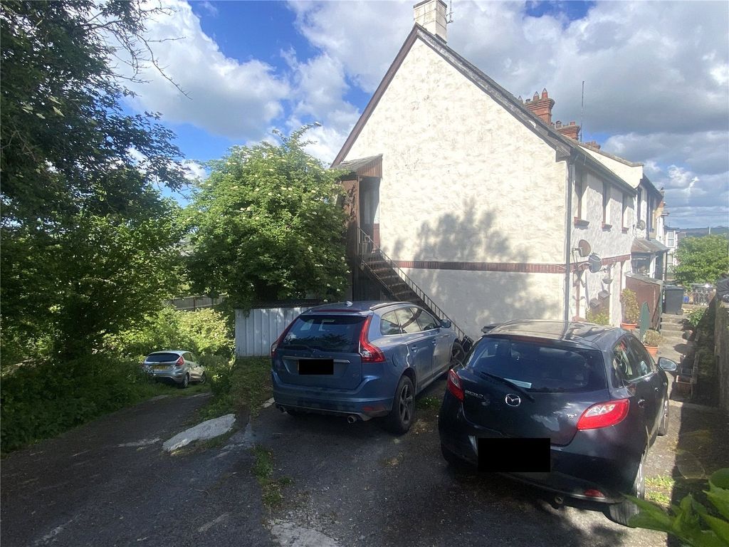 Additional image 17 of 2 bed flat for saleSticklepath Hill, Sticklepath, Barnstaple, Devon EX31