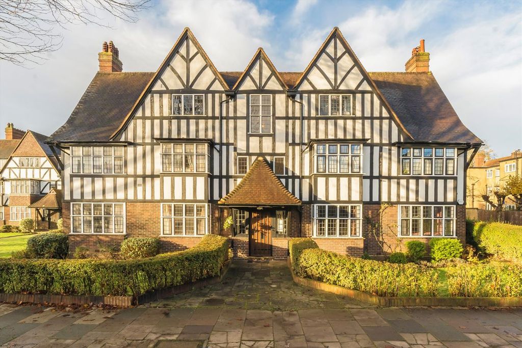 Property photo 1 of 6