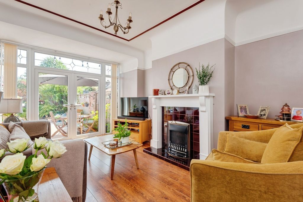 Property photo 2 of 26 Pbox-Img.Jpg