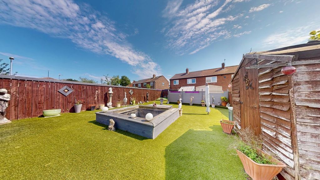 Property photo 2 of 23 3804773