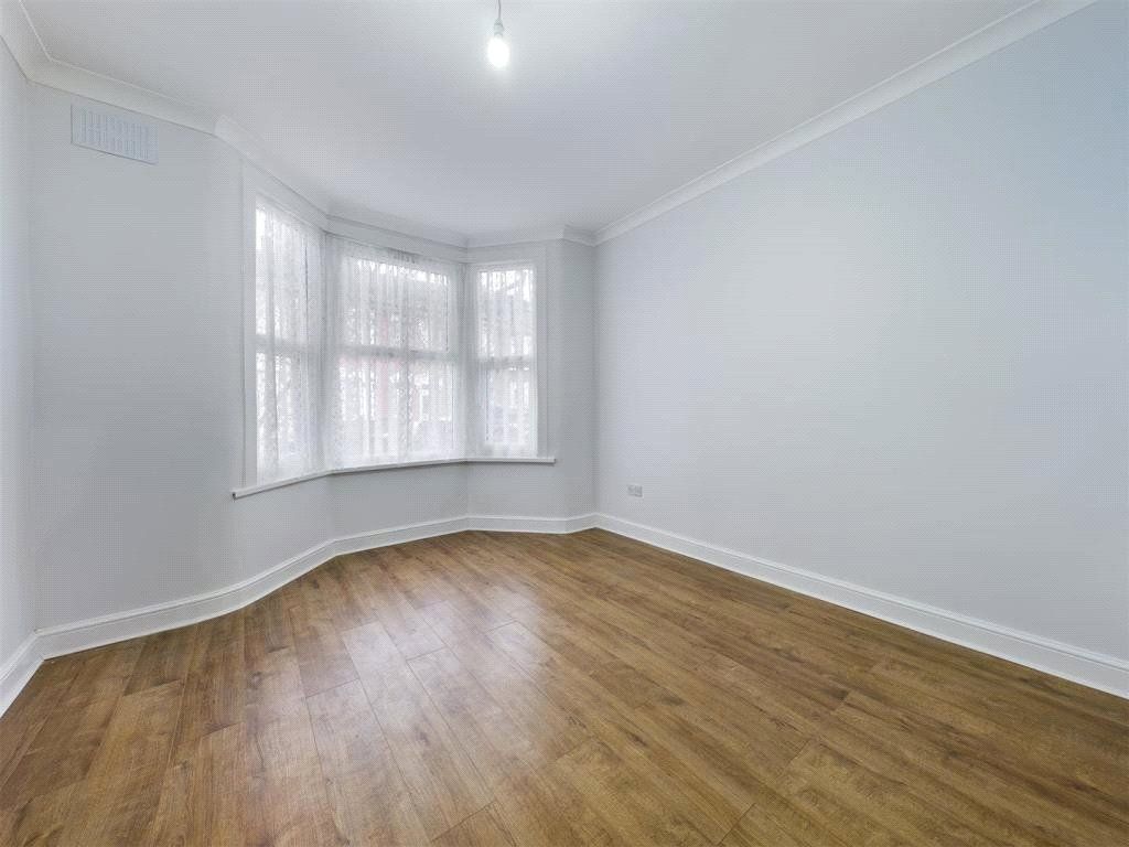 Property photo 1 of 8 Picture No. 02