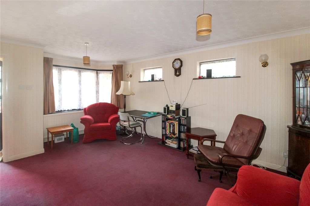 Property photo 2 of 13 Picture No. 05