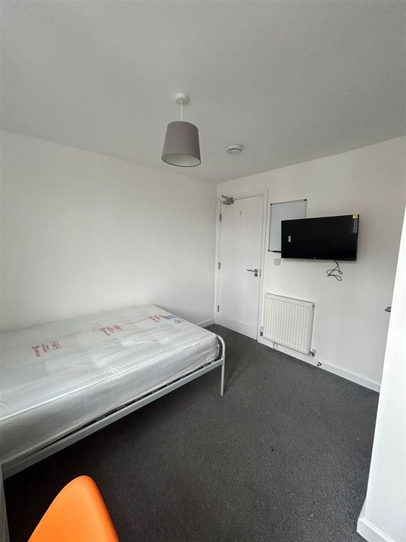 Property photo 3 of 12 Whatsapp Image 2026-04-18 At 09.31.30 (3).Jpeg