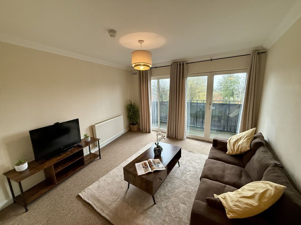 Property photo 1 of 12 Sitting Room