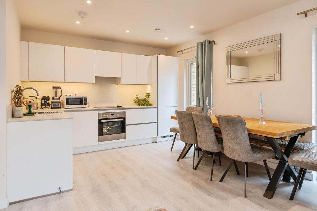 Property photo 3 of 13 05d0A3cc743c06E526F39Eb60d2d428c.Jpeg