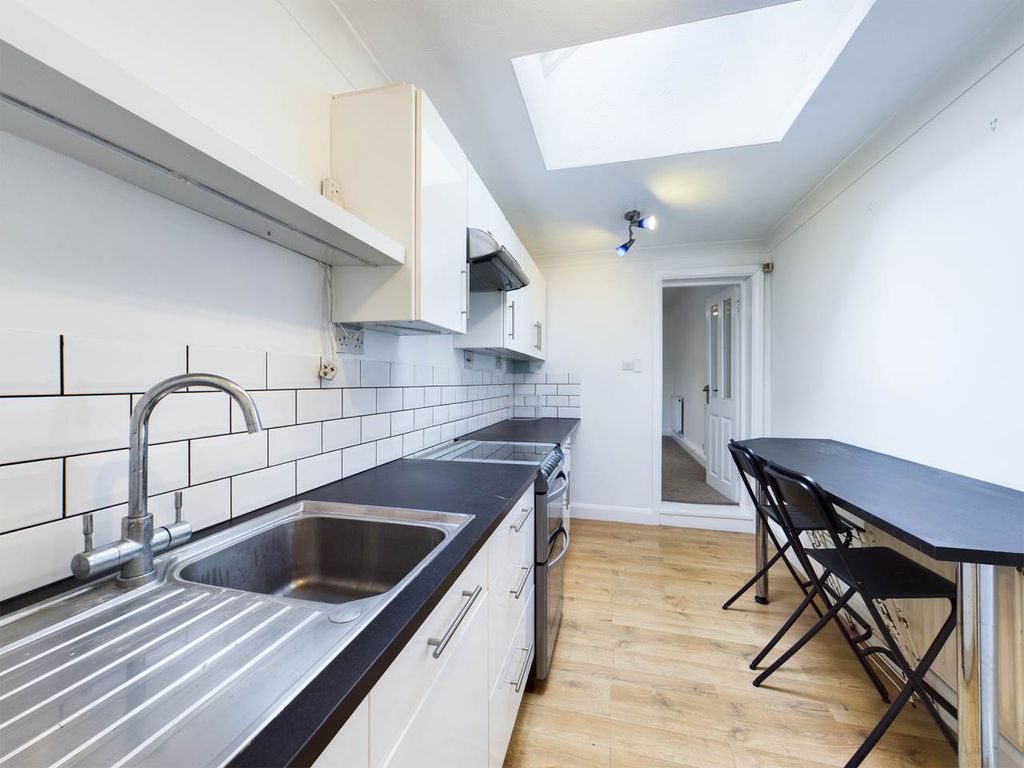 Property photo 1 of 12 Kitchen