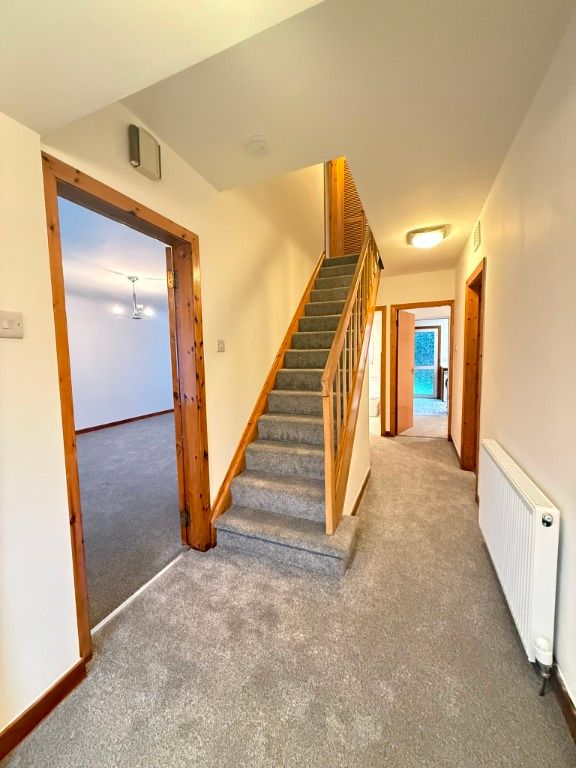 Property photo 2 of 17 Photo 2