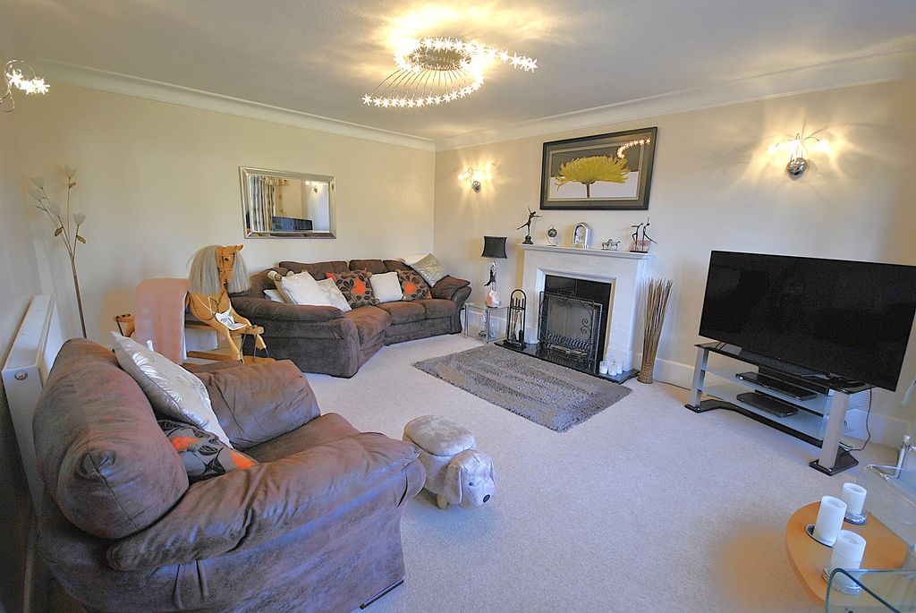 Additional image 16 of 5 bed detached house for saleBawtry Road, Doncaster DN4
