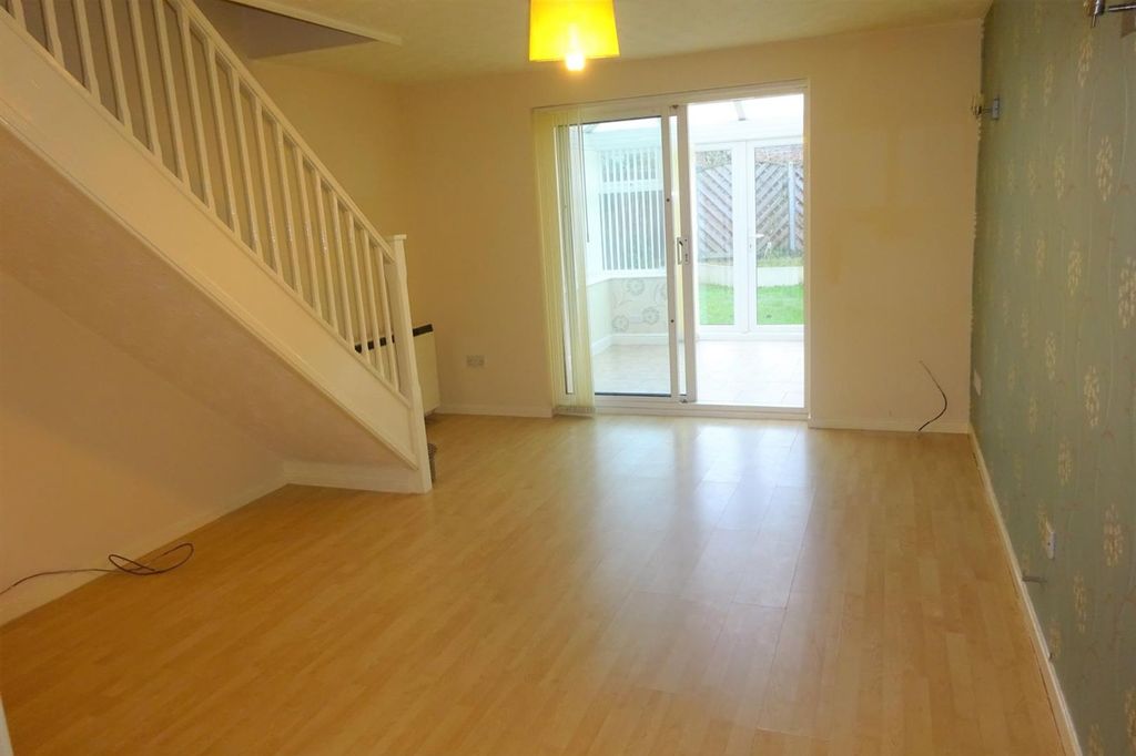 Property photo 3 of 7