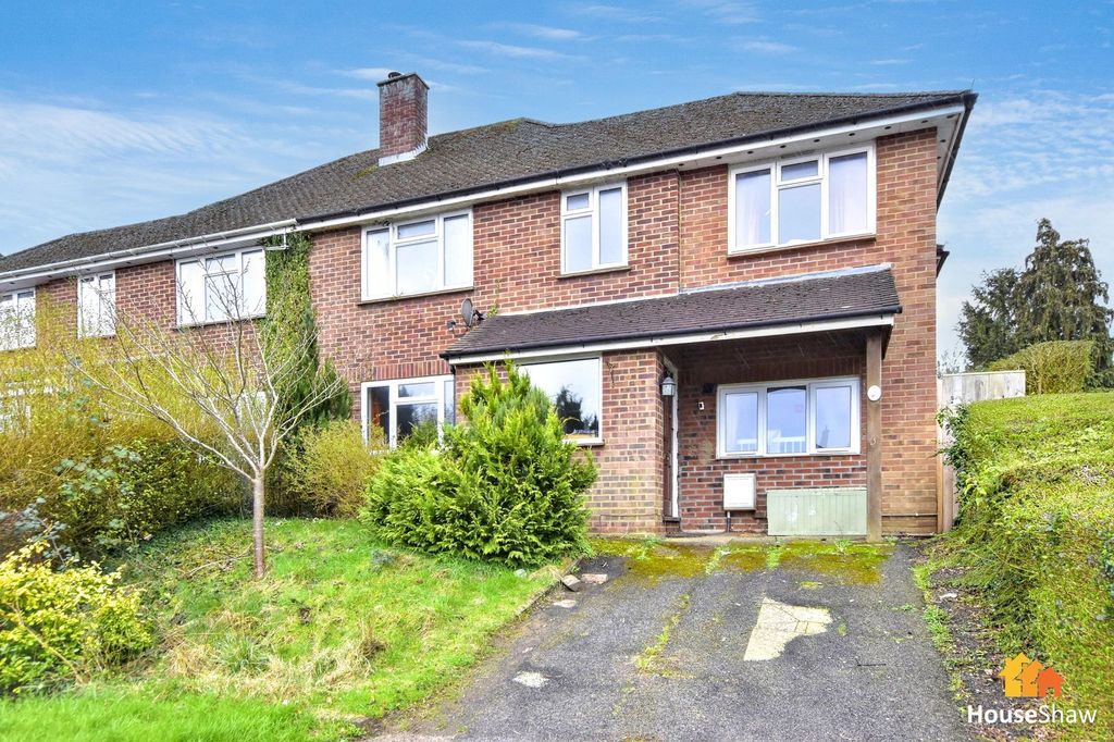 Property photo 2 of 22