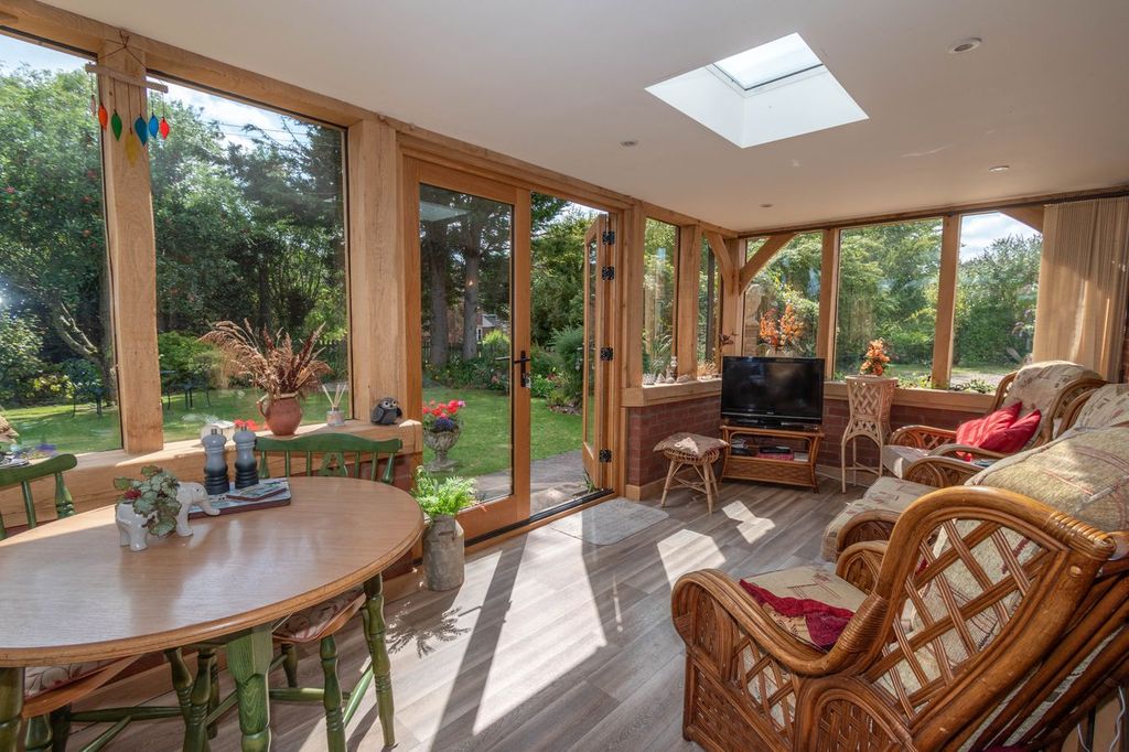 Property photo 2 of 19