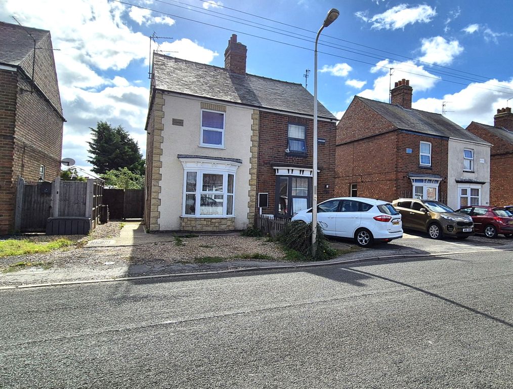 Property photo 1 of 1 Front