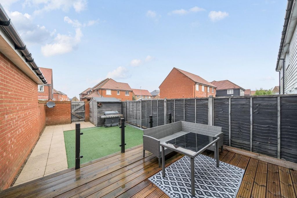 Property photo 2 of 18 1401440-6-696F51369651F.Jpg