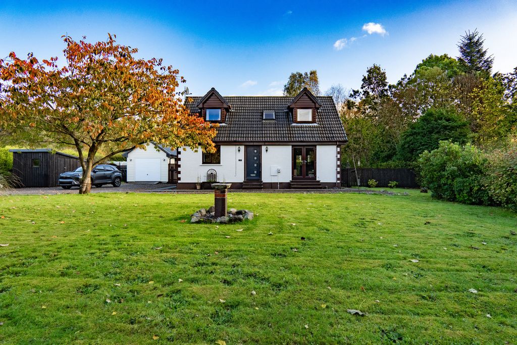 Property photo 1 of 47