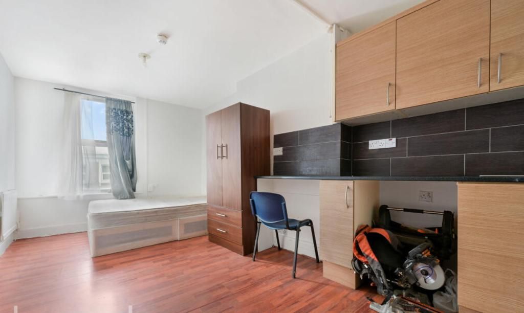 Property photo 2 of 6 Photo 2