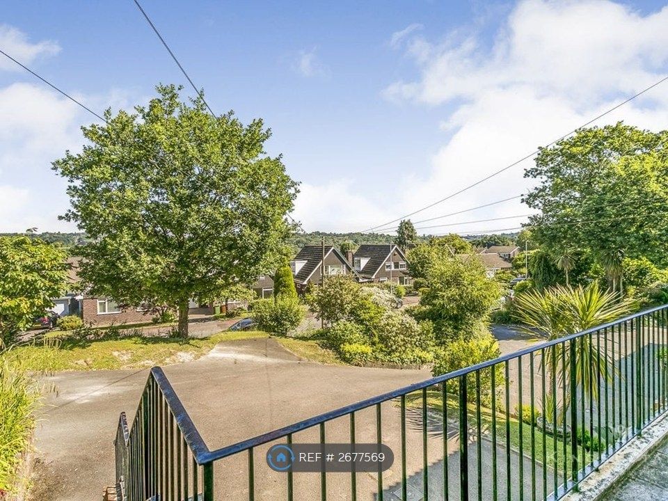 Property photo 3 of 22