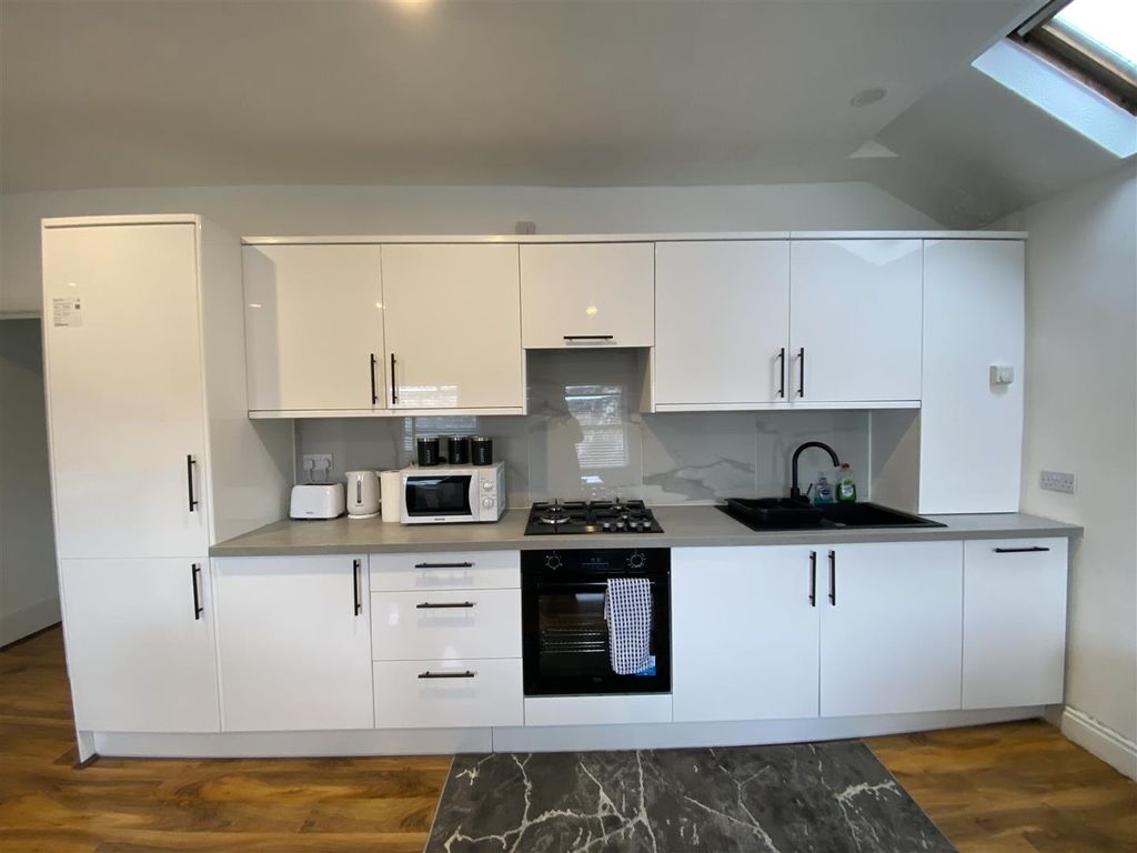 Property photo 3 of 7 Img_6568.Jpeg