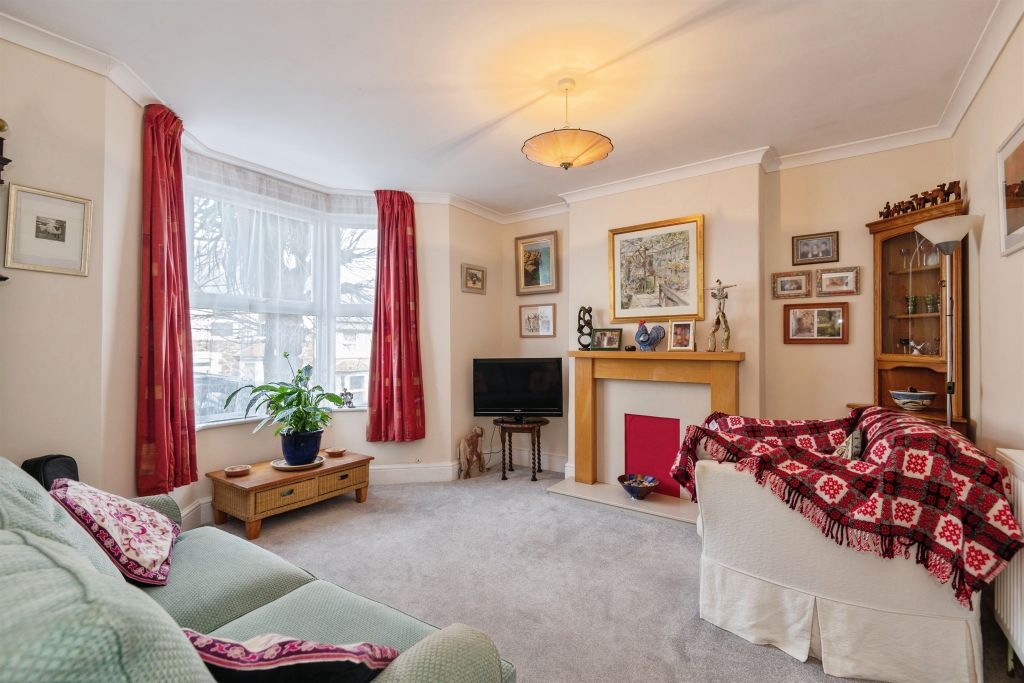 Property photo 2 of 13