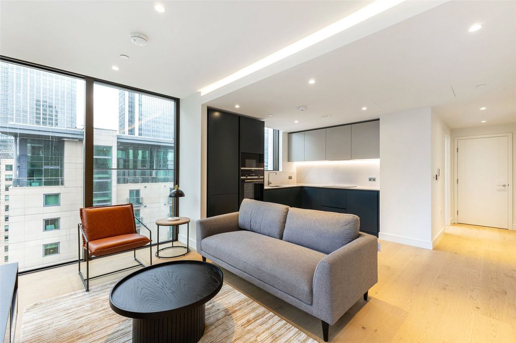 Property photo 1 of 10 Picture No. 05