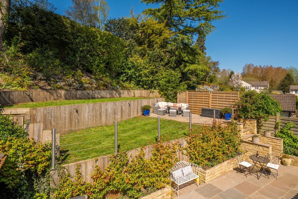 Property photo 3 of 38