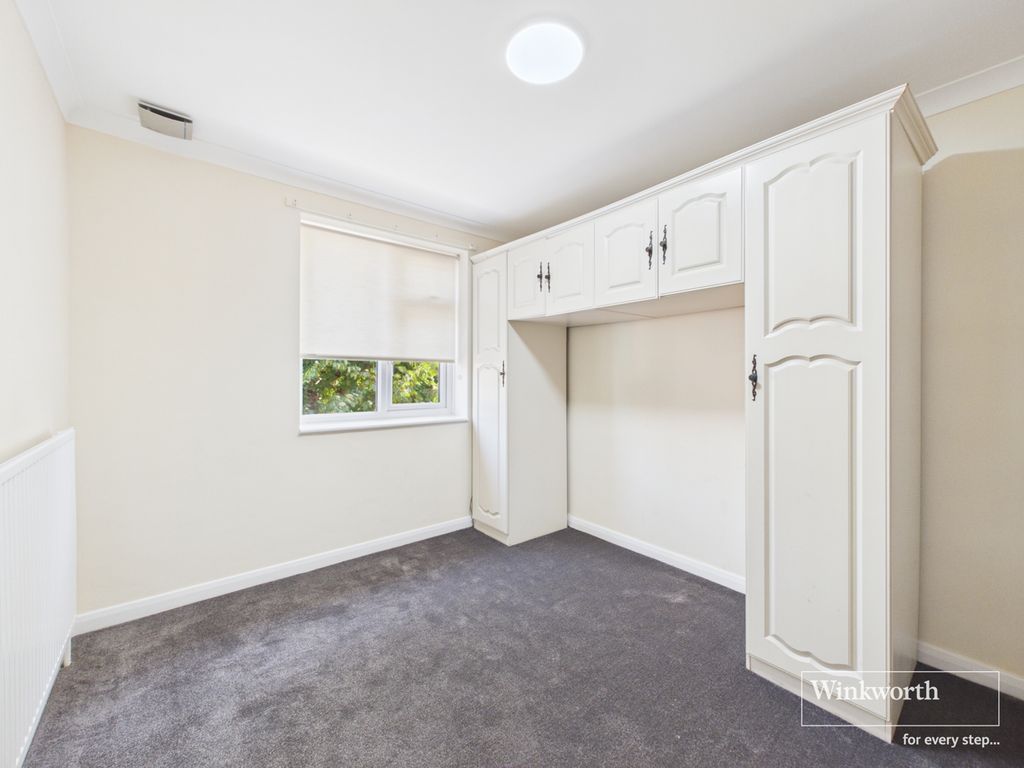 Property photo 1 of 5 Bedroom