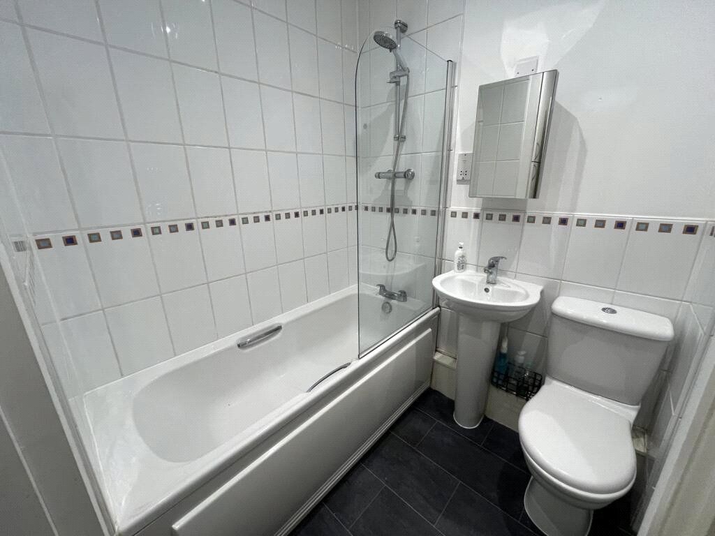 Property photo 3 of 3 Picture No. 05