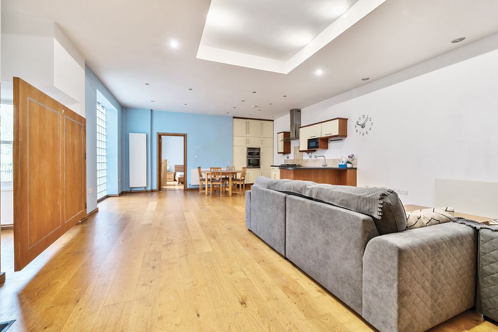 Property photo 3 of 11 1283102 (3).Jpg