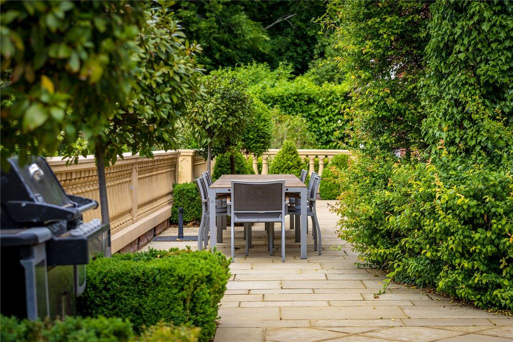 Additional image 13 of 7 bed detached house for saleHascombe Road, Godalming, Surrey GU8