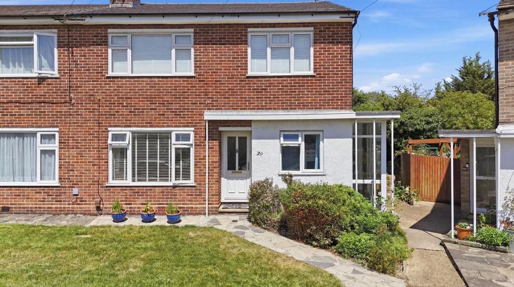 Property photo 2 of 17