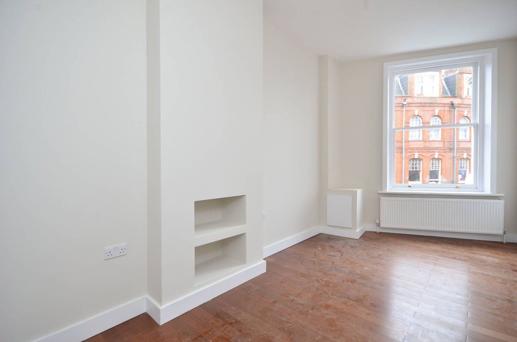 Property photo 2 of 4
