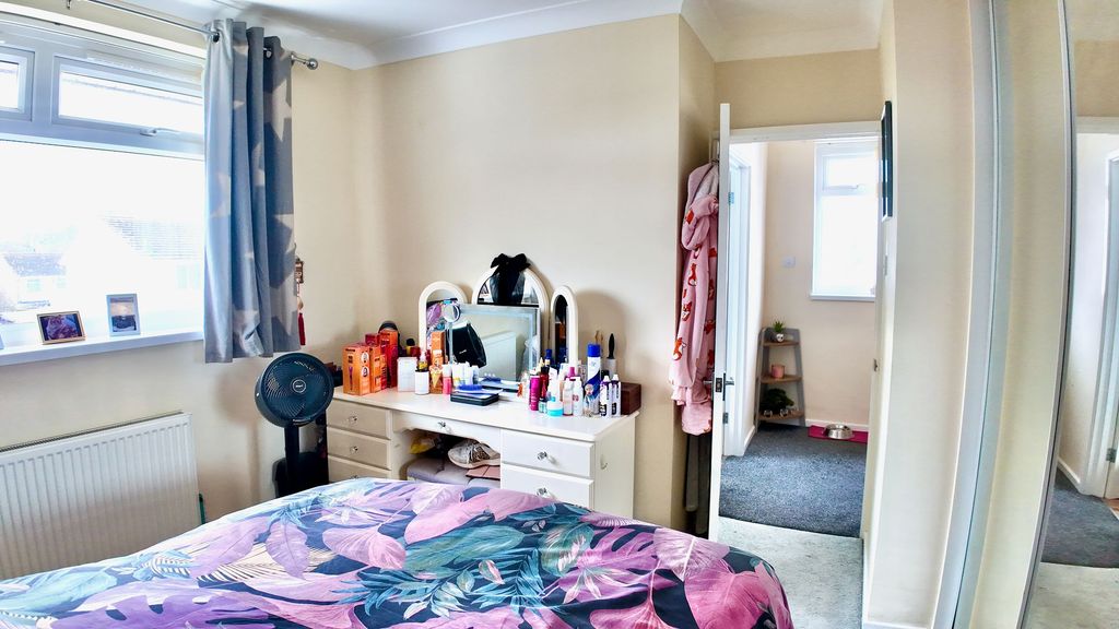 Additional image 21 of 3 bed semi-detached house for saleCrown Lane, Pontllanfraith NP12