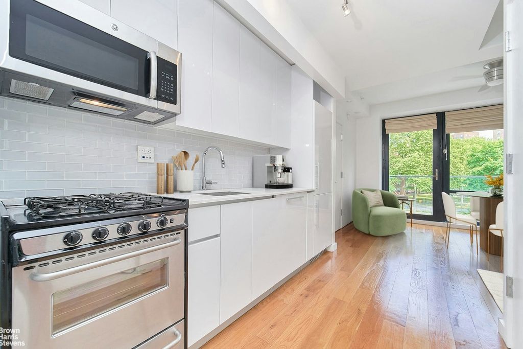 Property photo 3 of 11 <Alttext/>