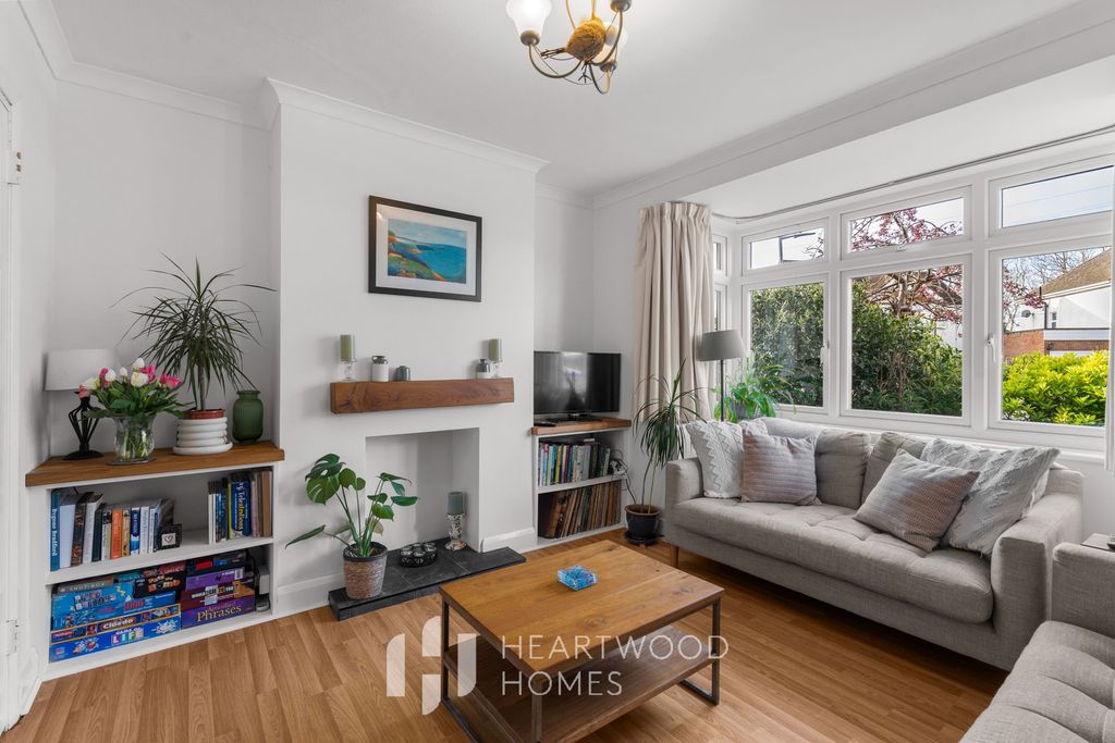 Property photo 3 of 22