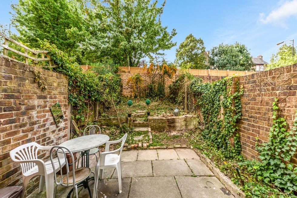 Property photo 3 of 9