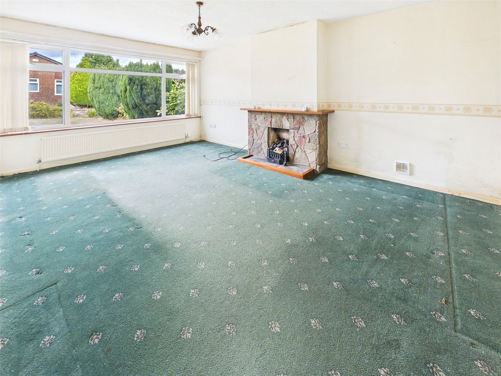 Property photo 2 of 20 Picture No. 28