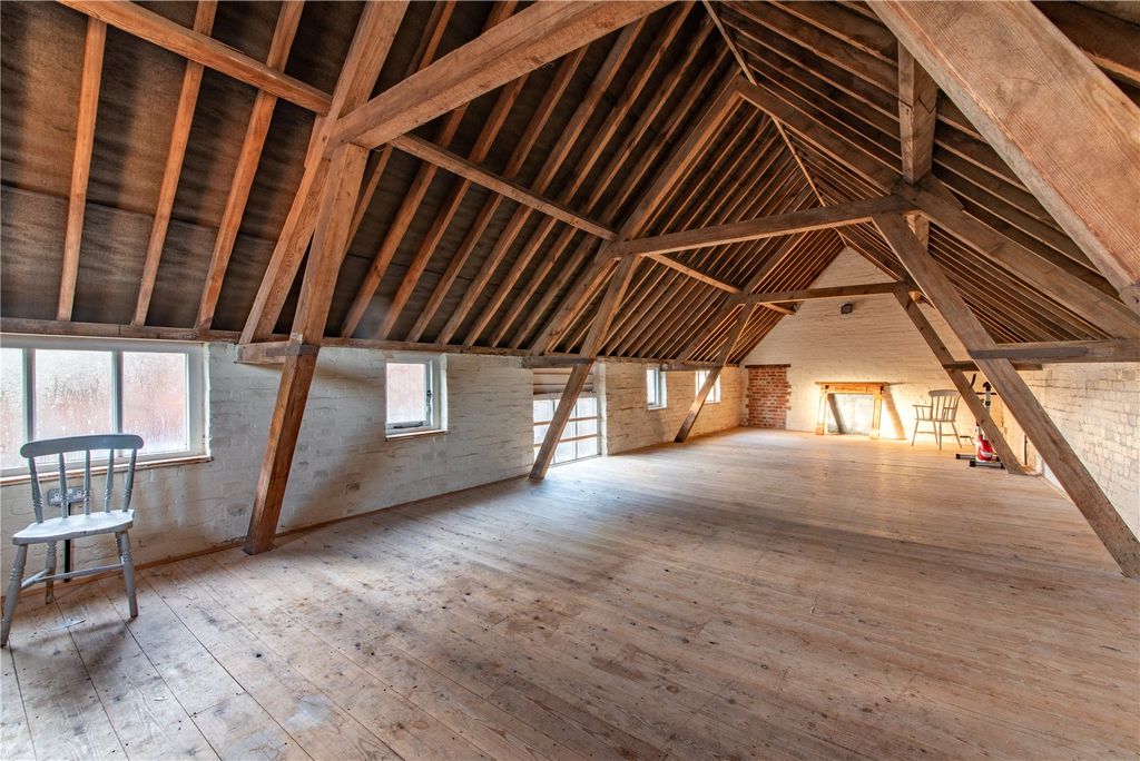 Additional image 9 of 5 bed terraced house for saleBridge Street, Hungerford, Berkshire RG17