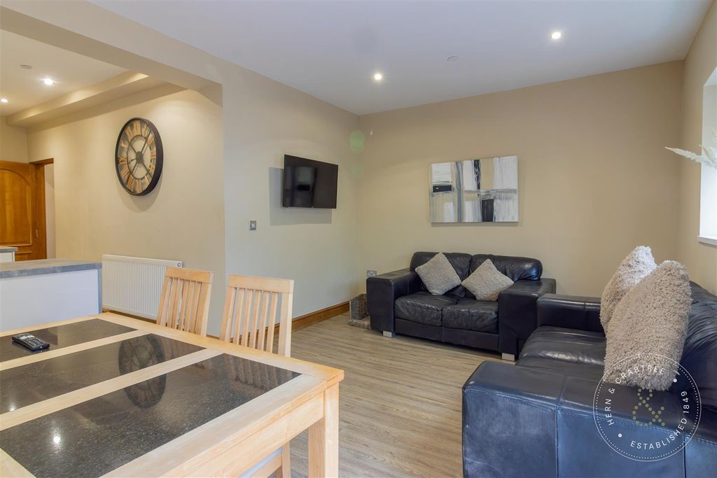 Property photo 3 of 13 Img_6274.Jpg
