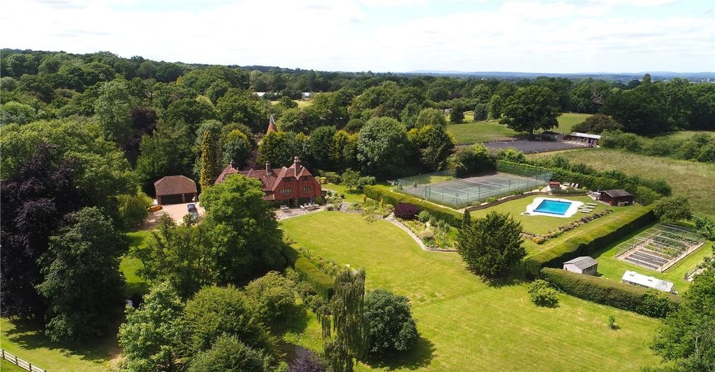 Property photo 1 of 17 Aerial Shot