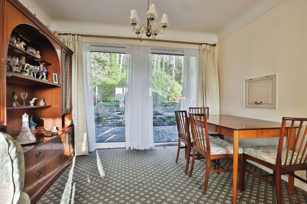 Property photo 3 of 20 Pbox-Img.Jpg