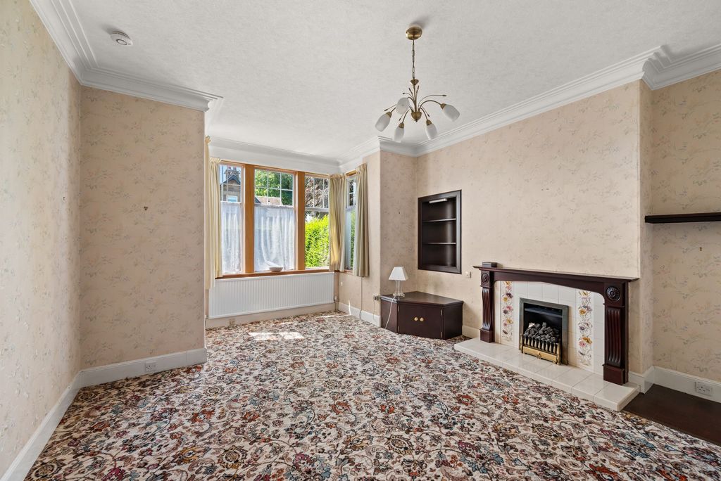 Property photo 3 of 22