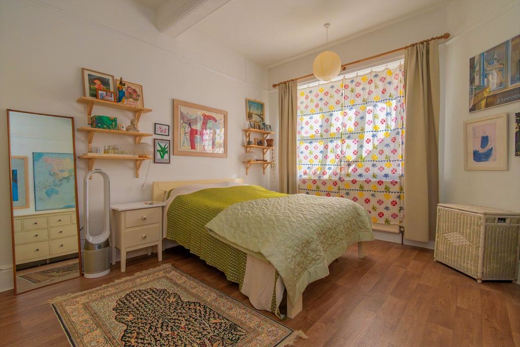Additional image 6 of 3 bed flat for saleGrimston Gardens, Folkestone, Kent CT20