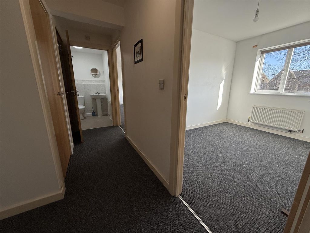 Additional image 7 of 2 bed flat for saleClos Dewi Sant, Canton, Cardiff CF11