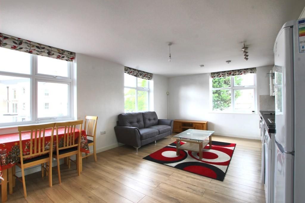 Property photo 2 of 3 79A95Aa05F57B44252Eeee3F003B2037.Jpg