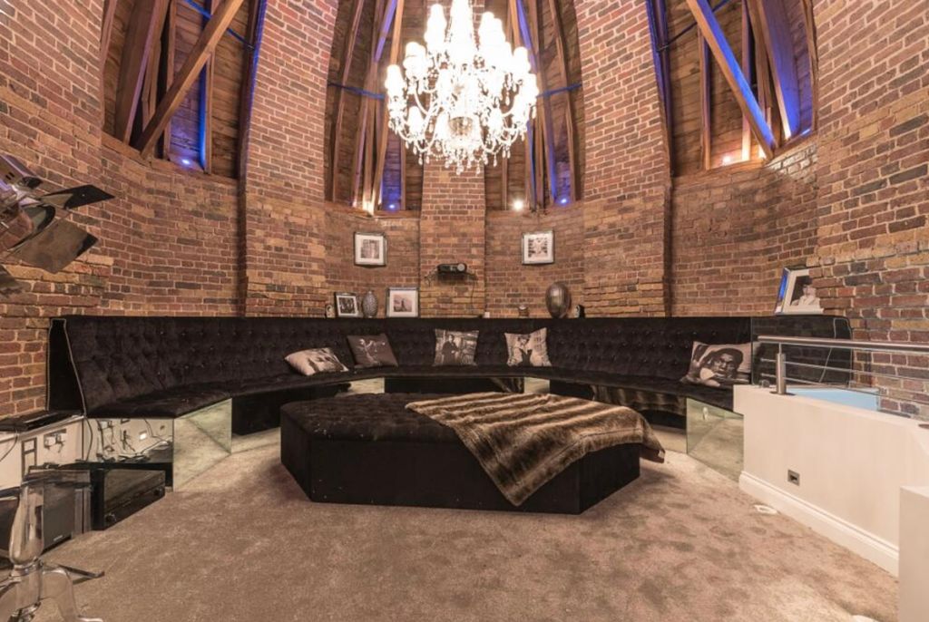 Property photo 1 of 14 Img_1168