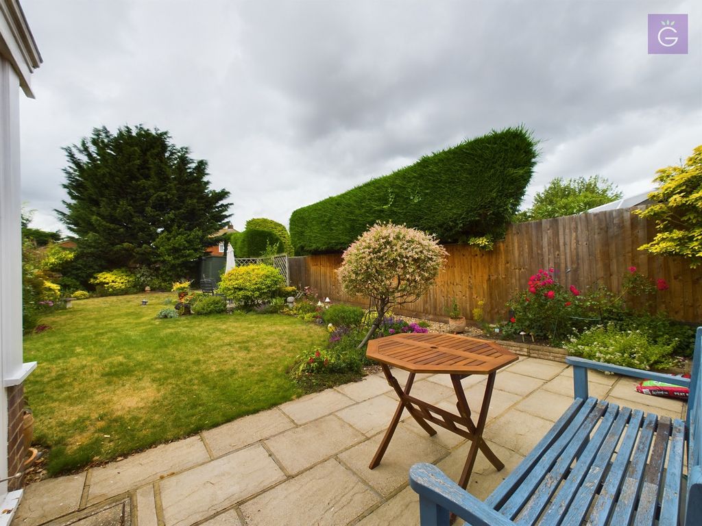 Property photo 2 of 23