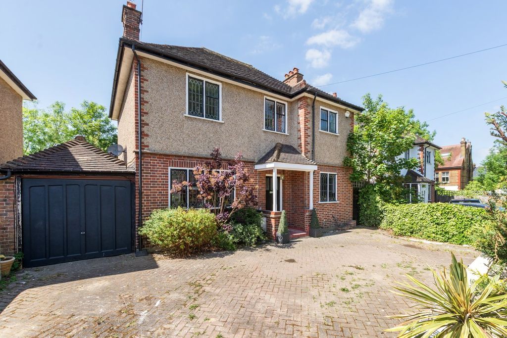 Property photo 1 of 16