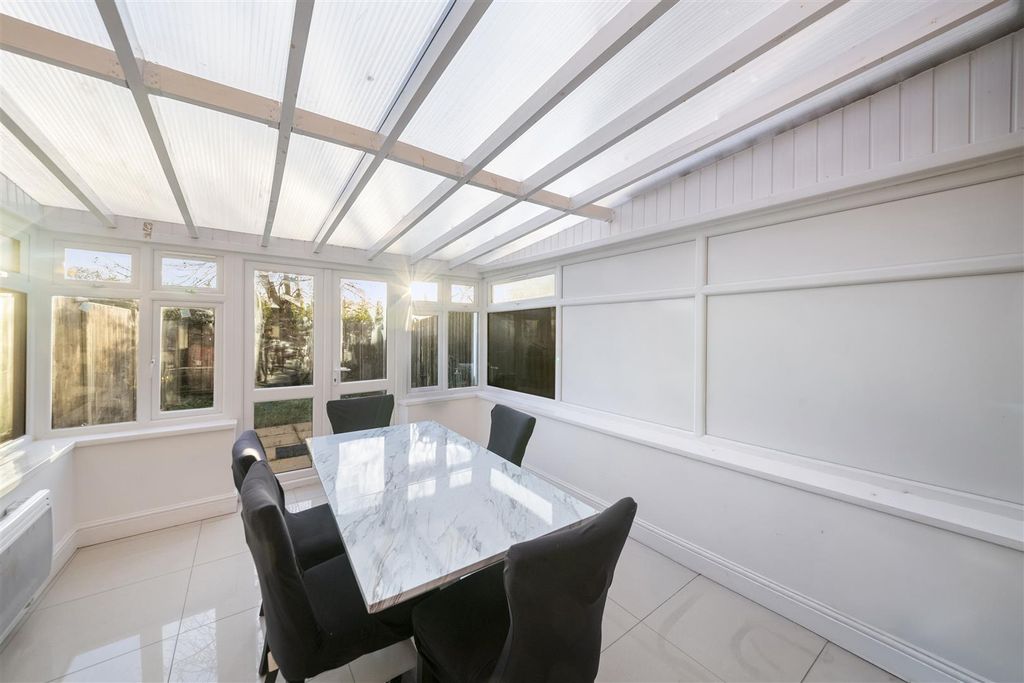 Property photo 3 of 15 2